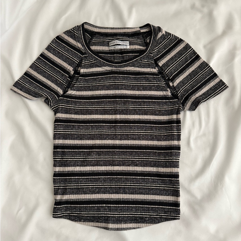 Urban Outfitters Black and Cream Striped Short Sleeve Tee